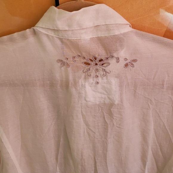 Top - Picture 2 of 4